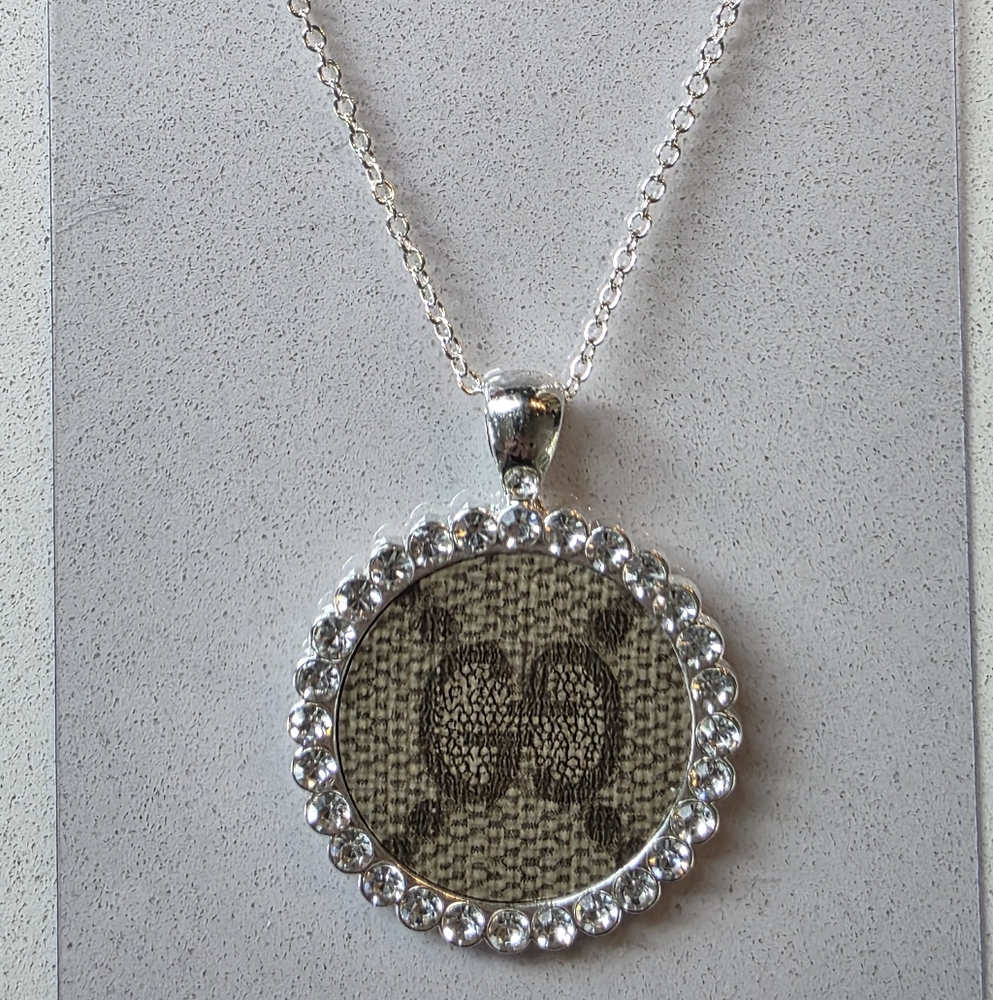 Upcycled Gucci Pendant Necklace - Picture 2 of 4